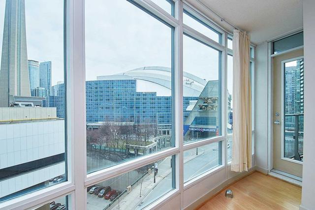 1003 - 361 Front St, Condo with 1 bedrooms, 1 bathrooms and 1 parking in Toronto ON | Image 6