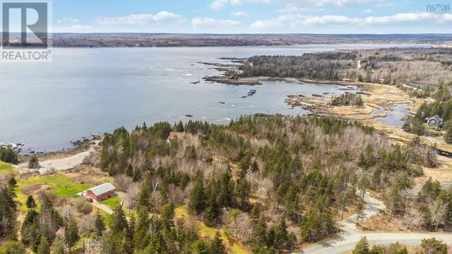 658 Brooklyn Shore Road, House detached with 2 bedrooms, 1 bathrooms and null parking in Queens NS | Image 39