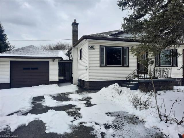 562 Broadway Street, House detached with 2 bedrooms, 1 bathrooms and 5 parking in Welland ON | Image 12