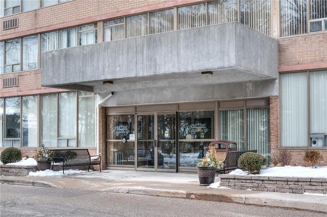 903 - 3227 King Street E, House attached with 2 bedrooms, 2 bathrooms and 1 parking in Kitchener ON | Image 8