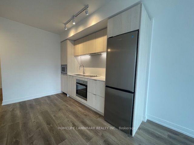 1107 - 1 Jarvis St, Condo with 1 bedrooms, 2 bathrooms and 0 parking in Hamilton ON | Image 7