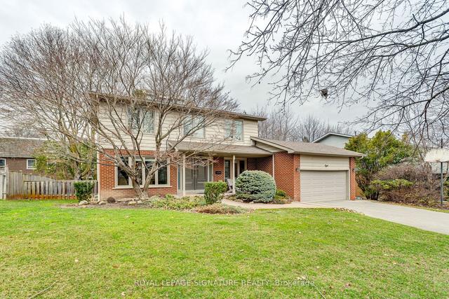 8 Towercrest Dr, House detached with 4 bedrooms, 4 bathrooms and 4 parking in Toronto ON | Image 1