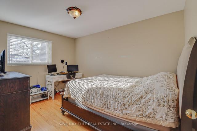 3 Northwood Dr, House detached with 3 bedrooms, 2 bathrooms and 6 parking in Brampton ON | Image 13