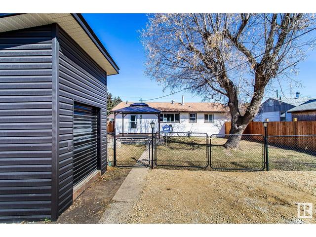 204 Mcpherson Av, House detached with 2 bedrooms, 2 bathrooms and 6 parking in Spruce Grove AB | Image 28