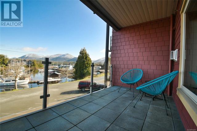 104 - 1917 Peninsula Rd, Condo with 2 bedrooms, 2 bathrooms and 21 parking in Ucluelet BC | Image 3
