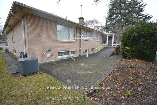 114 Citation Dr, House detached with 3 bedrooms, 3 bathrooms and 6 parking in Toronto ON | Image 30