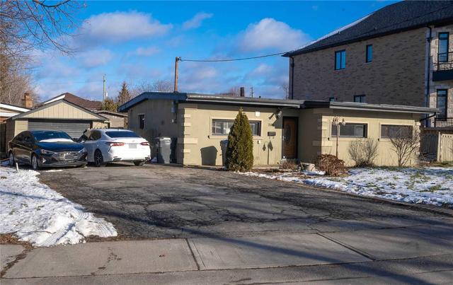 7501 Homeside Gdns, House detached with 3 bedrooms, 1 bathrooms and 9 parking in Mississauga ON | Image 34