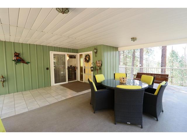 7005 Galena Avenue, House detached with 3 bedrooms, 2 bathrooms and null parking in Kootenay Boundary D BC | Image 28