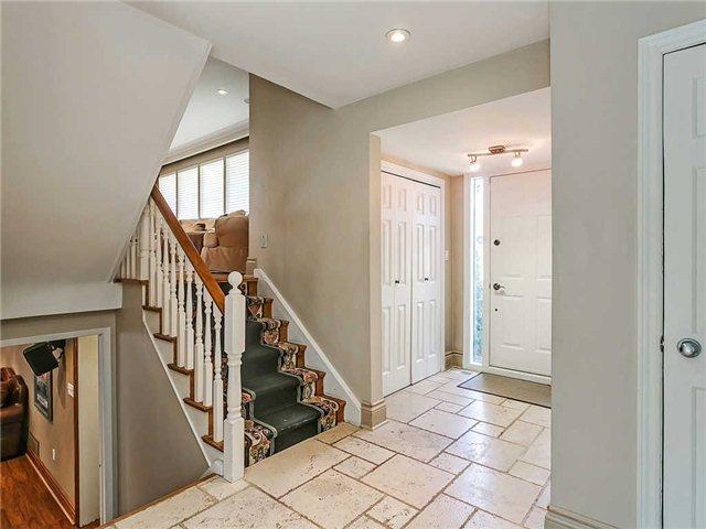 372 Pinehurst Dr, House detached with 4 bedrooms, 3 bathrooms and 4 parking in Oakville ON | Image 3