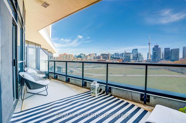 402 - 30 Ordnance St, Condo with 2 bedrooms, 2 bathrooms and 0 parking in Toronto ON | Image 24