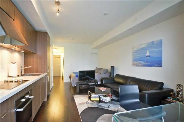 2203 - 21 Widmer St, Condo with 0 bedrooms, 1 bathrooms and null parking in Toronto ON | Image 6