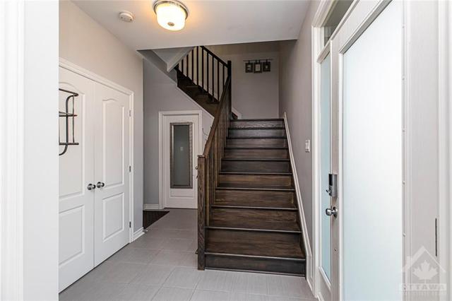 529 Chaperal Private, Townhouse with 2 bedrooms, 2 bathrooms and 2 parking in Ottawa ON | Image 5