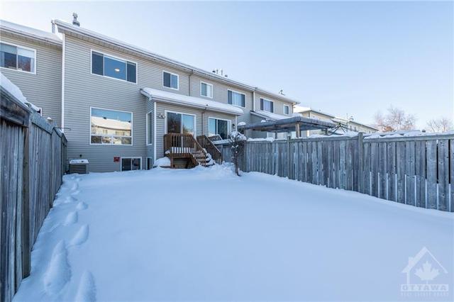 780 Hancock Crescent, Townhouse with 3 bedrooms, 3 bathrooms and 3 parking in Ottawa ON | Image 21