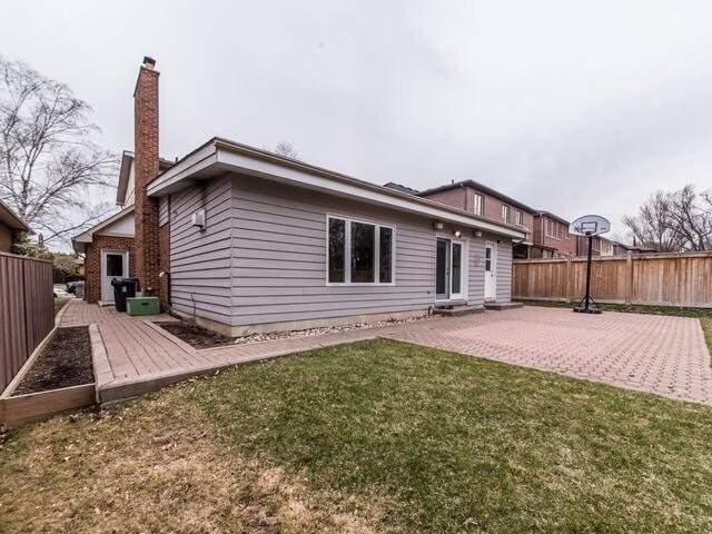 25 Acheson Blvd, House detached with 4 bedrooms, 4 bathrooms and 4 parking in Toronto ON | Image 21