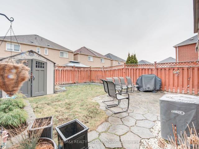 70 Herkes Dr, House semidetached with 3 bedrooms, 2 bathrooms and 3 parking in Brampton ON | Image 21