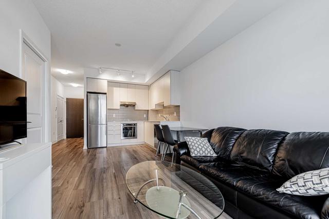 1710 - 50 Ann O'reilly Rd, Condo with 1 bedrooms, 2 bathrooms and 1 parking in Toronto ON | Image 4