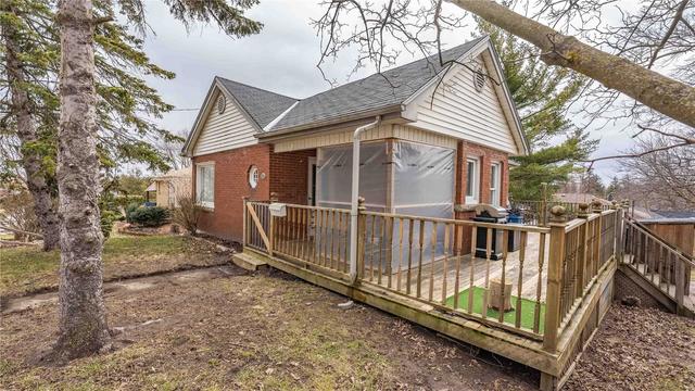 70 Lawrence St, House detached with 2 bedrooms, 2 bathrooms and 2 parking in Brantford ON | Image 21