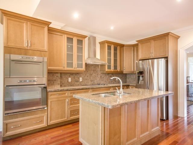 40 Deforest Rd, House detached with 3 bedrooms, 3 bathrooms and 2 parking in Toronto ON | Image 6
