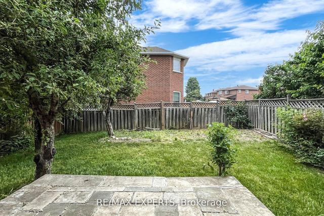 150 Chancellor Dr, House detached with 3 bedrooms, 4 bathrooms and 4 parking in Vaughan ON | Image 35