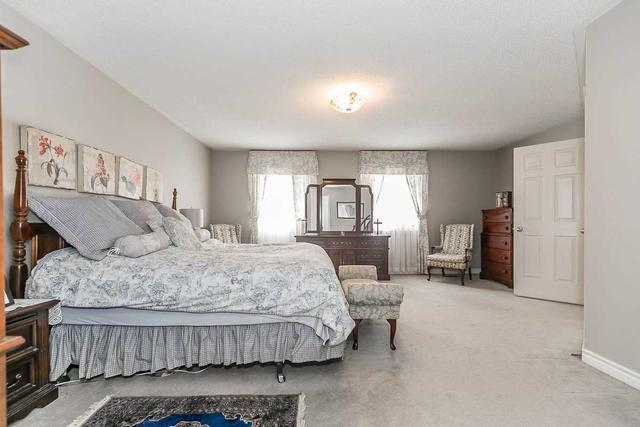 863 Filiberto Pl, House detached with 4 bedrooms, 4 bathrooms and 6 parking in Newmarket ON | Image 29