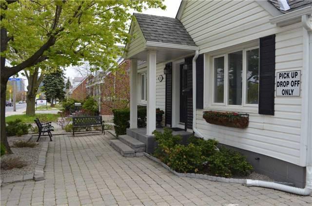 187 Finch Ave W, House detached with 0 bedrooms, 3 bathrooms and 14 parking in Toronto ON | Image 2