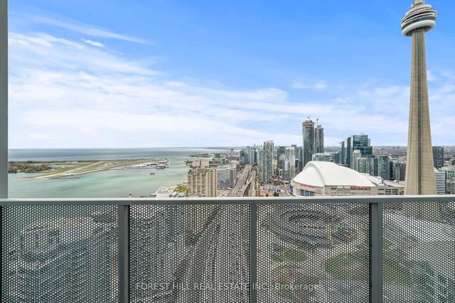4510 - 10 York St, Condo with 3 bedrooms, 3 bathrooms and 1 parking in Toronto ON | Image 27
