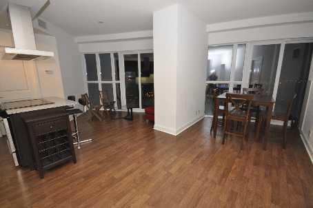 2406 - 50 Absolute Ave, Condo with 2 bedrooms, 2 bathrooms and 1 parking in Mississauga ON | Image 3