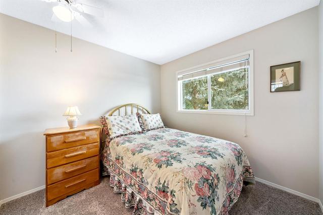 72 Kingsland Court Sw, Home with 3 bedrooms, 2 bathrooms and 2 parking in Calgary AB | Image 26