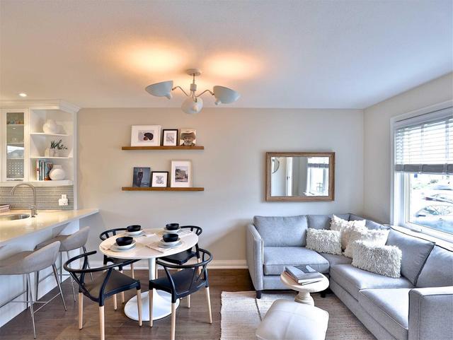 358 Laird Dr, House semidetached with 2 bedrooms, 2 bathrooms and 1 parking in Toronto ON | Image 3