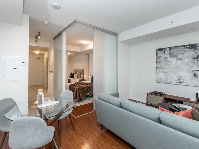 508 - 60 Annie Craig Dr, Condo with 1 bedrooms, 1 bathrooms and 1 parking in Toronto ON | Image 4