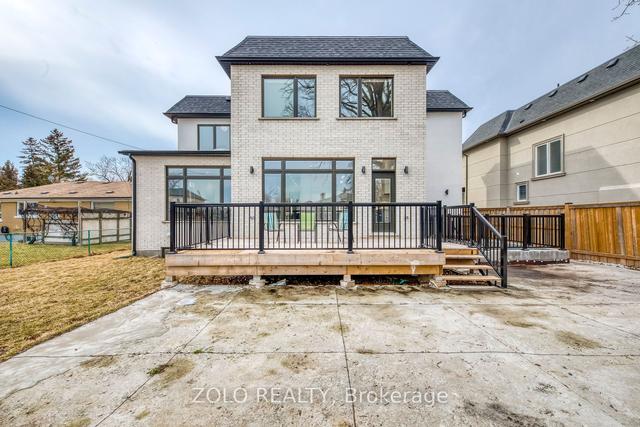 377 Ashbury Rd S, House detached with 8 bedrooms, 7 bathrooms and 8 parking in Oakville ON | Image 33