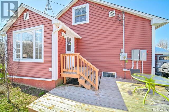 873 Route 102, House detached with 2 bedrooms, 1 bathrooms and null parking in Burton NB | Image 41