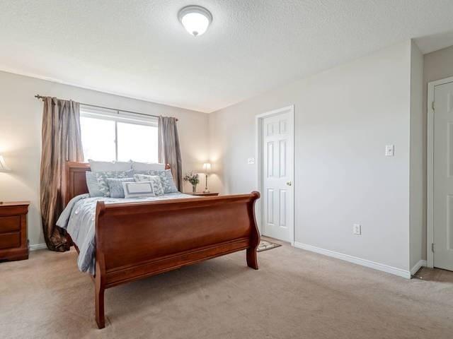 26 Waldie Cres, House detached with 4 bedrooms, 3 bathrooms and 4 parking in Brantford ON | Image 18