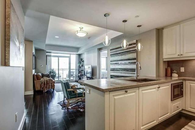 725 - 3500 Lakeshore Rd, Condo with 2 bedrooms, 2 bathrooms and 1 parking in Oakville ON | Image 5