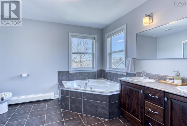 43 Fir Tree Lane, House detached with 4 bedrooms, 3 bathrooms and null parking in Halifax NS | Image 24