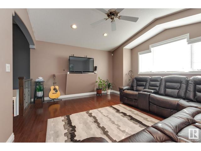 4618 163 Av Nw, House detached with 3 bedrooms, 2 bathrooms and null parking in Edmonton AB | Image 16