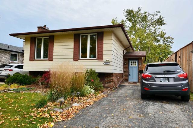 6989 Venus Cres, House detached with 3 bedrooms, 2 bathrooms and 2 parking in Niagara Falls ON | Card Image