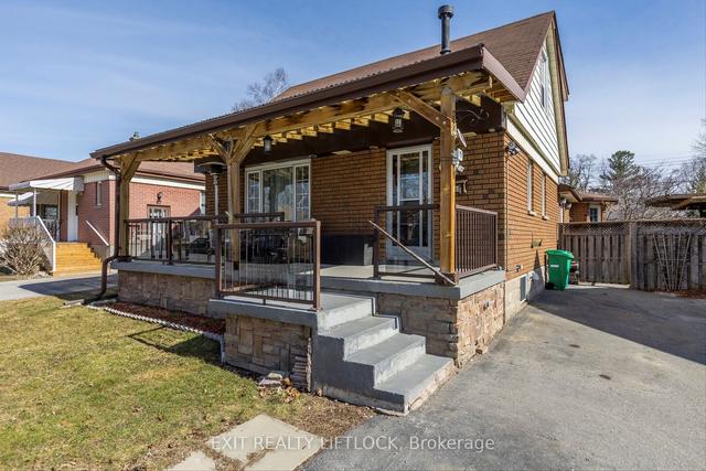 640 Lillian St, House detached with 3 bedrooms, 3 bathrooms and 4 parking in Peterborough ON | Image 23