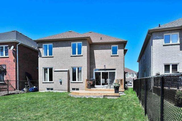 65 Vitlor Dr, House detached with 4 bedrooms, 4 bathrooms and 6 parking in Richmond Hill ON | Image 31