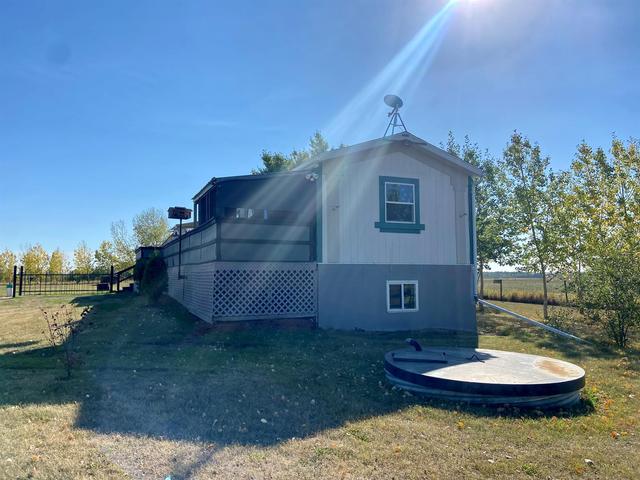 50047 Twp 820, House detached with 3 bedrooms, 2 bathrooms and 20 parking in Saddle Hills County AB | Image 38