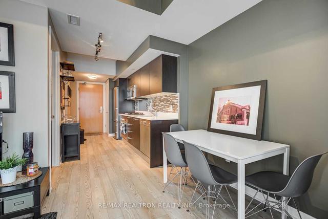 2004 - 375 King St W, Condo with 1 bedrooms, 1 bathrooms and 0 parking in Toronto ON | Image 4