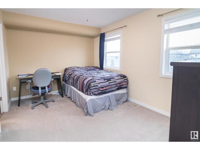 4467 Mccrae Av Nw, House attached with 3 bedrooms, 2 bathrooms and null parking in Edmonton AB | Image 27