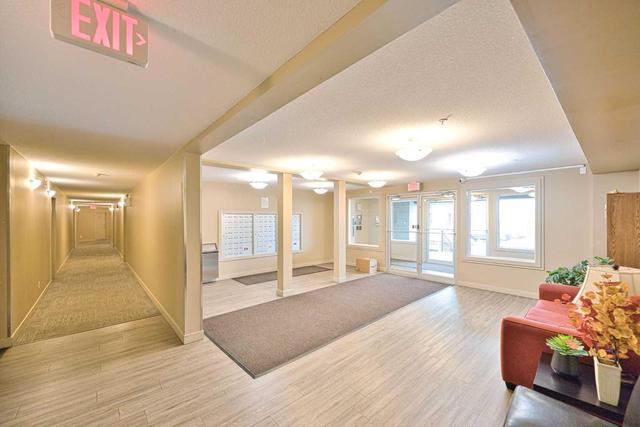 421 - 195 Kincora Glen Road Nw, Home with 2 bedrooms, 2 bathrooms and 1 parking in Calgary AB | Image 32