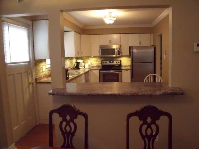 2 Lesgay Cres, House detached with 3 bedrooms, 2 bathrooms and 4 parking in Toronto ON | Image 11