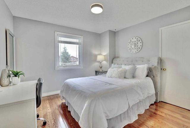 3167 Barwell Rd, House detached with 4 bedrooms, 4 bathrooms and 4 parking in Mississauga ON | Image 19