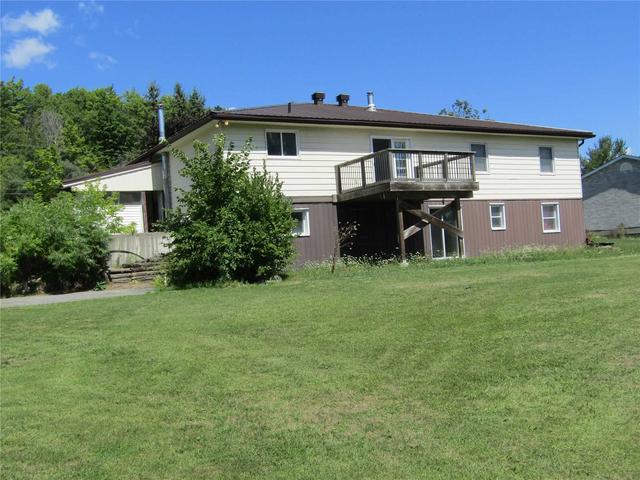 843 County Rd 35 Rd, House detached with 3 bedrooms, 2 bathrooms and 5 parking in Trent Hills ON | Image 3