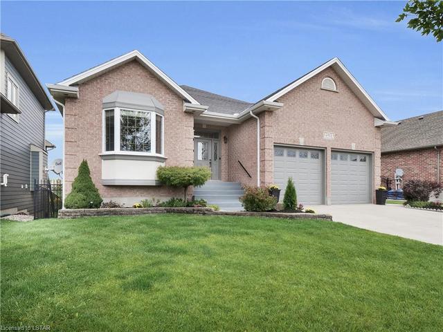 6911 Loyalist Place, House detached with 5 bedrooms, 3 bathrooms and 6 parking in London ON | Image 12