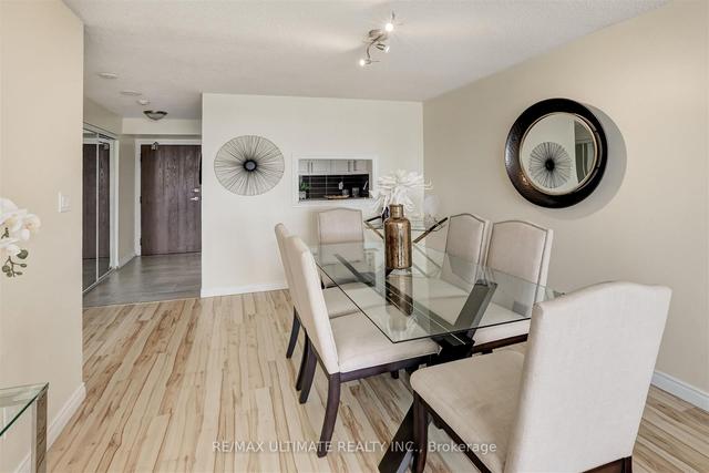 1003 - 25 Agnes St, Condo with 1 bedrooms, 1 bathrooms and 1 parking in Mississauga ON | Image 4