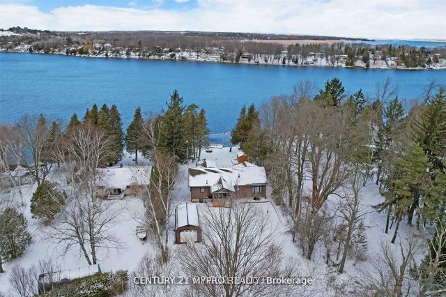 38 Pheasant St, House detached with 2 bedrooms, 3 bathrooms and 5 parking in Kawartha Lakes ON | Image 1