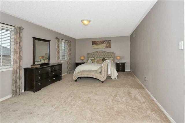 15 Wheatley Cres, House detached with 4 bedrooms, 3 bathrooms and 4 parking in Ajax ON | Image 13